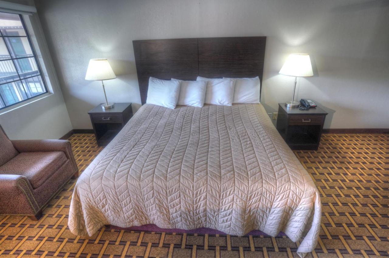 Amerivu Inn & Suites - Helen - Downtown Ngoại thất bức ảnh